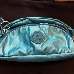 KIPLING METALLIC TEAL POUCH NWOT